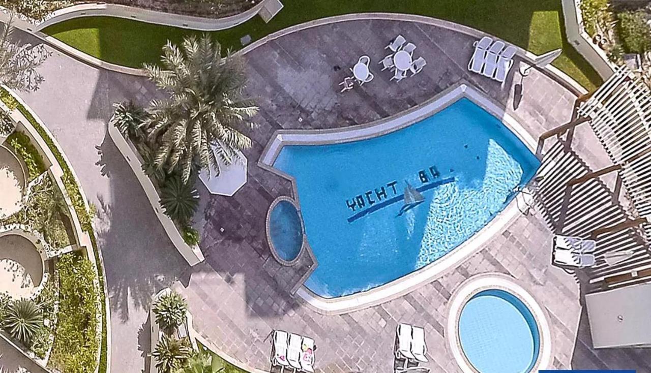 Entire Apartment - Marina - Spacious And Perfect Location Дубай Екстер'єр фото